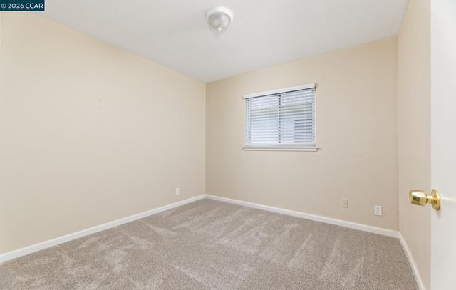 5206 Priscilla Ln, Sacramento, CA 95820
