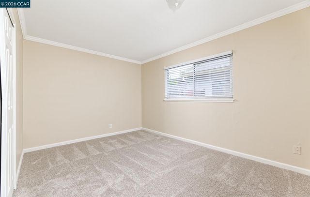 5206 Priscilla Ln, Sacramento, CA 95820