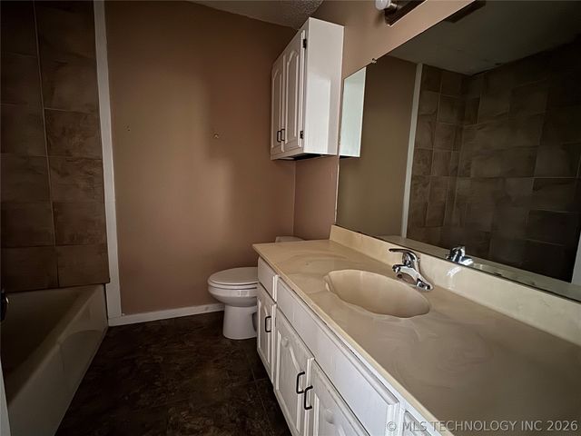 9364 S 89th East Avenue, Tulsa, OK 74133