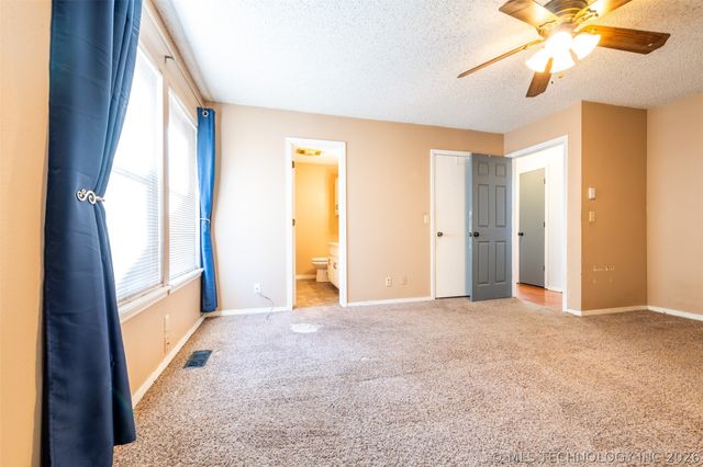 9364 S 89th East Avenue, Tulsa, OK 74133