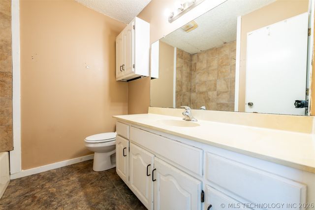 9364 S 89th East Avenue, Tulsa, OK 74133