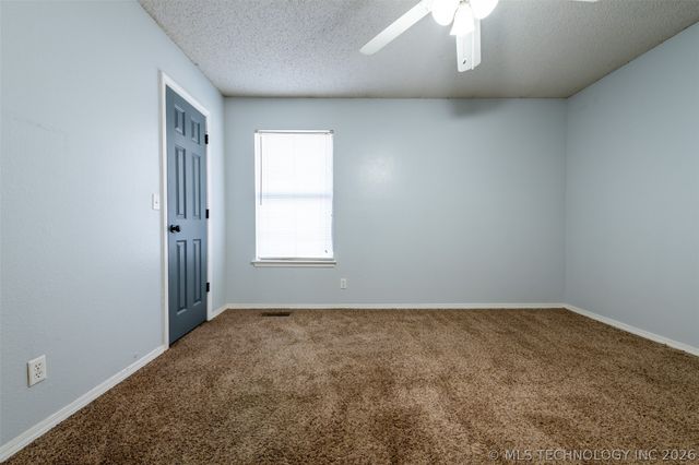 9364 S 89th East Avenue, Tulsa, OK 74133