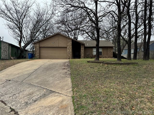 9364 S 89th East Avenue, Tulsa, OK 74133