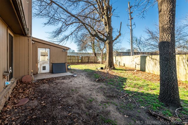 9364 S 89th East Avenue, Tulsa, OK 74133