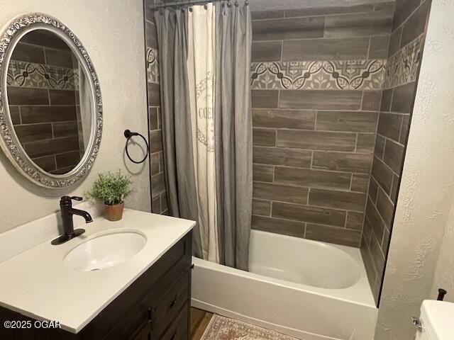 522 N Kentucky Street, Carterville, MO 64835