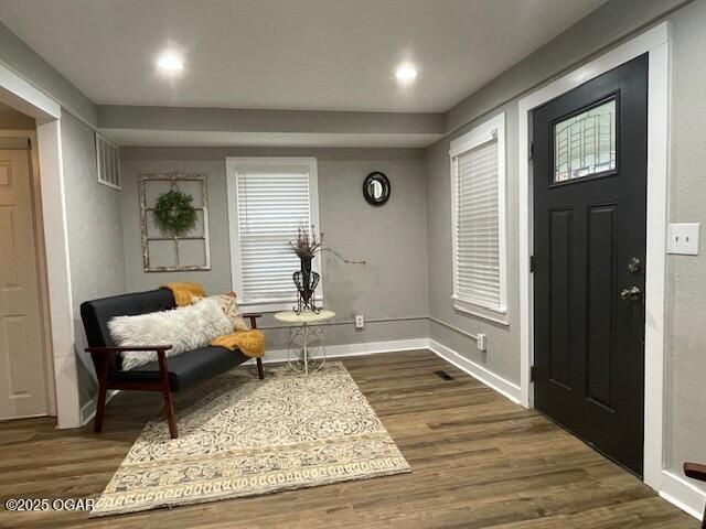 522 N Kentucky Street, Carterville, MO 64835