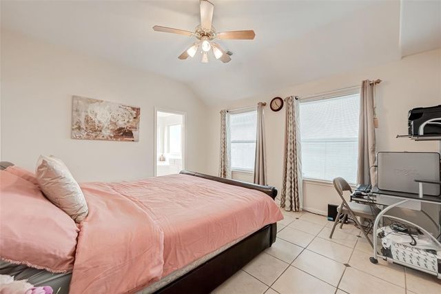 2519 Glenholly Park Drive, Sugar Land, TX 77498