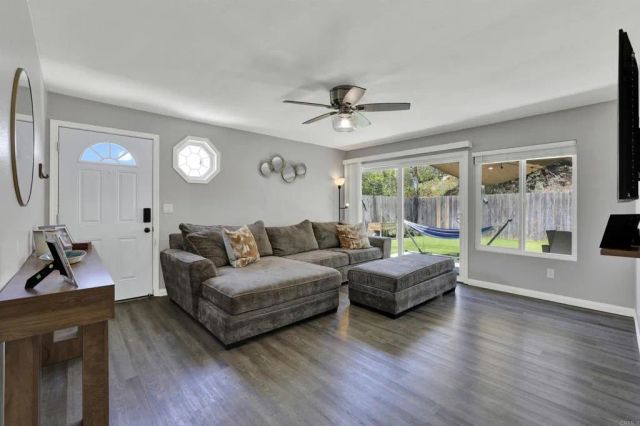2055 Terraspiro Avenue, Spring Valley, CA 91977