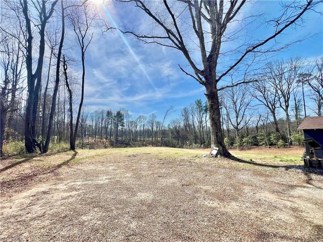 5528 Elkin Highway, North Wilkesboro, NC 28659