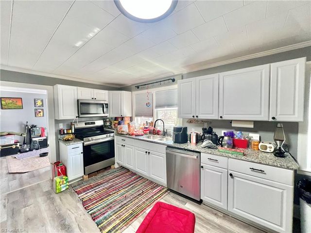 5528 Elkin Highway, North Wilkesboro, NC 28659