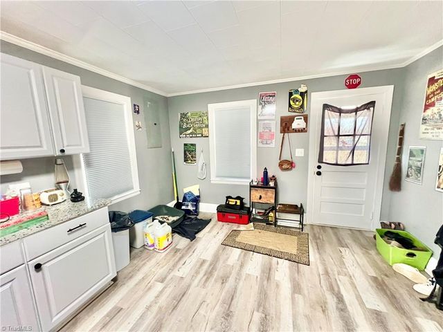 5528 Elkin Highway, North Wilkesboro, NC 28659