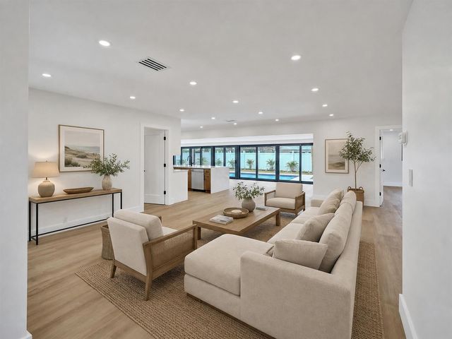 669 SW 3rd Street, Boca Raton, FL 33486