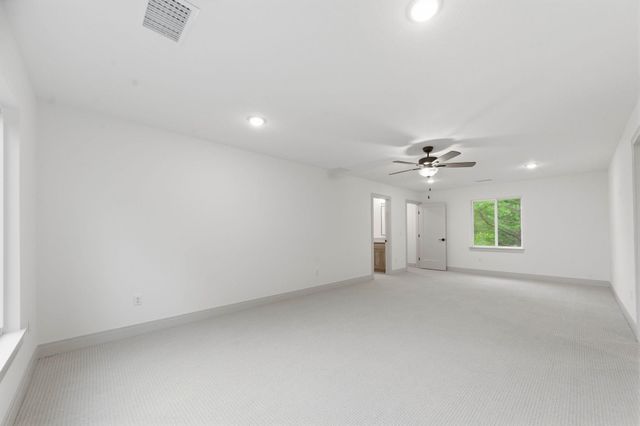14603 E Willowbend Ct, Wichita, KS 67230