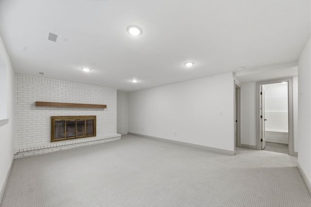 14603 E Willowbend Ct, Wichita, KS 67230