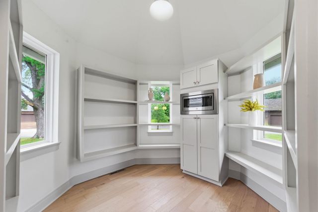 14603 E Willowbend Ct, Wichita, KS 67230