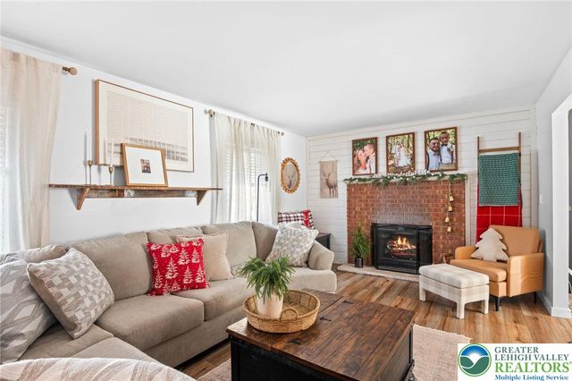 30 Parker Mews, Penn Forest Twp, PA 18210