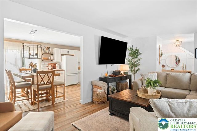 30 Parker Mews, Penn Forest Twp, PA 18210