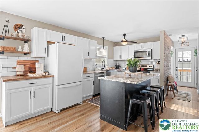 30 Parker Mews, Penn Forest Twp, PA 18210