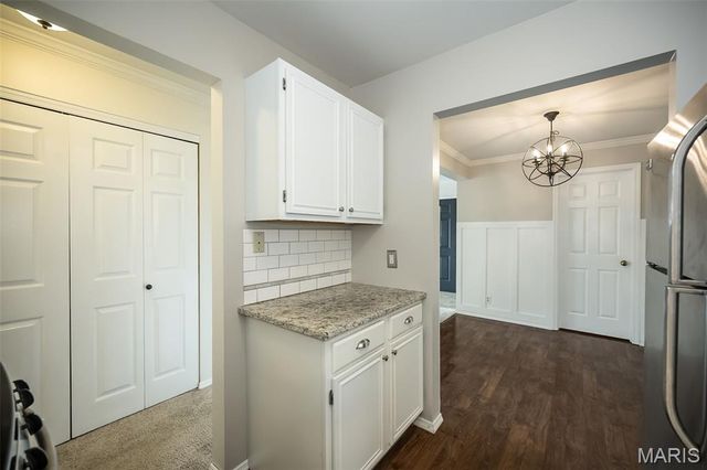 1445 Whispering Creek Drive E, Ballwin, MO 63021