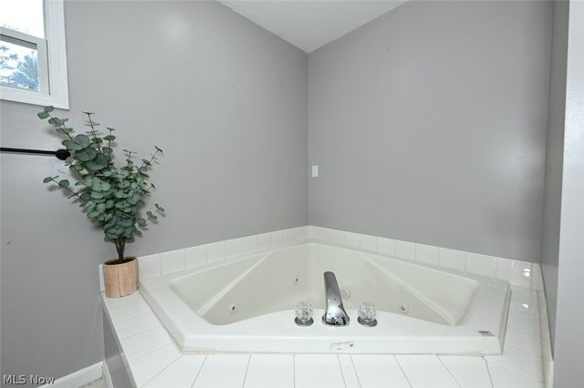 3880 Selnik Road, Kent, OH 44240