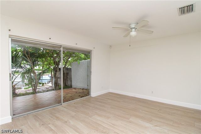 1331 Chesapeake AVE 4, Naples, FL 34102
