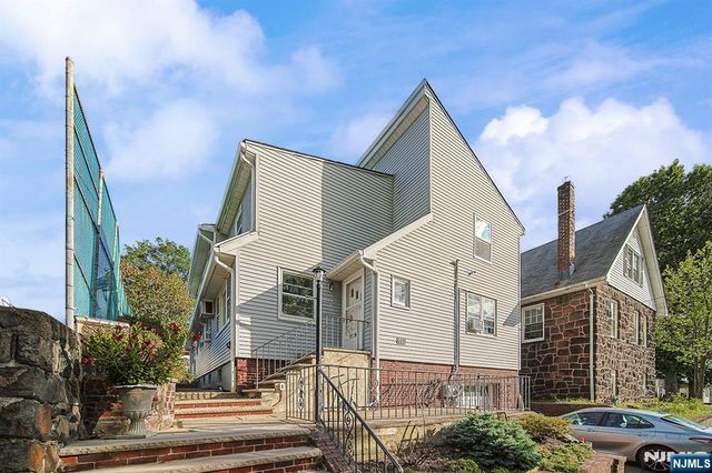 602 Studio Road, Ridgefield, NJ 07657