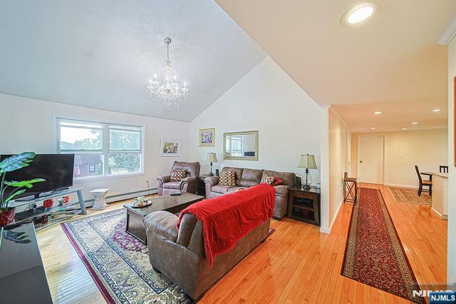602 Studio Road, Ridgefield, NJ 07657
