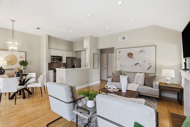 1644 Vista Del Sol, San Mateo, CA 94404