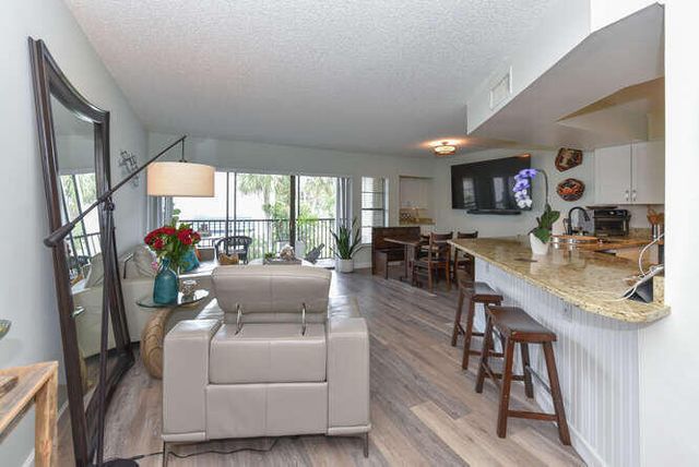 1605 S US HIGHWAY 1 205V1, Jupiter, FL 33477