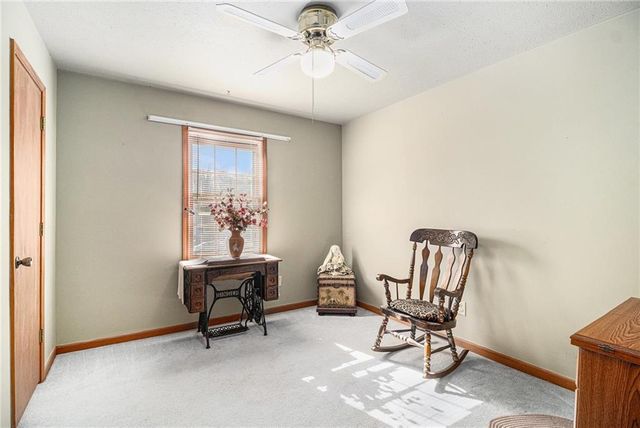 191 Hearthstone S Drive, Newnan, GA 30263