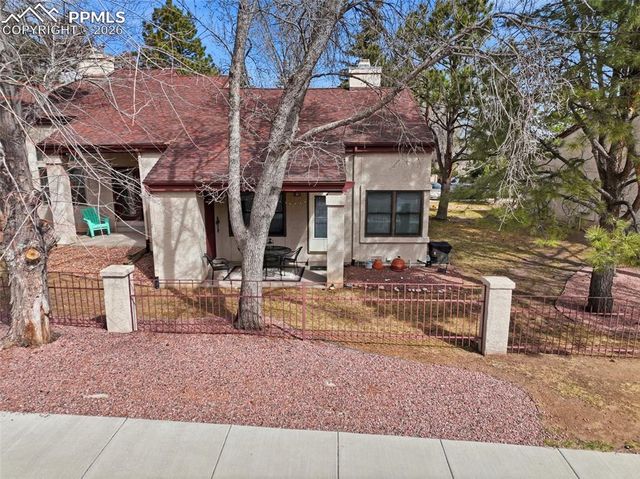 510 Autumn Crest Circle A, Colorado Springs, CO 80919