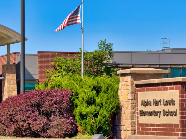 3505 HONEY SHOAL DR, Columbia, MO 65202