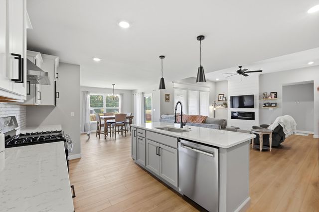 3505 HONEY SHOAL DR, Columbia, MO 65202