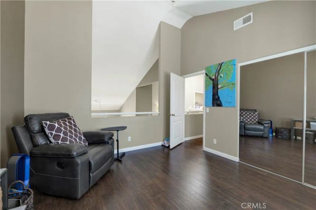 17333 San Jose Street 102, Granada Hills, CA 91344