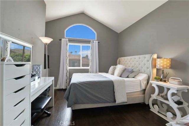 17333 San Jose Street 102, Granada Hills, CA 91344