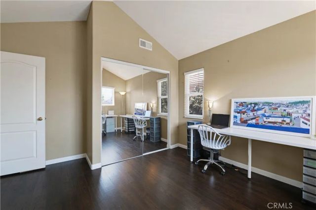 17333 San Jose Street 102, Granada Hills, CA 91344