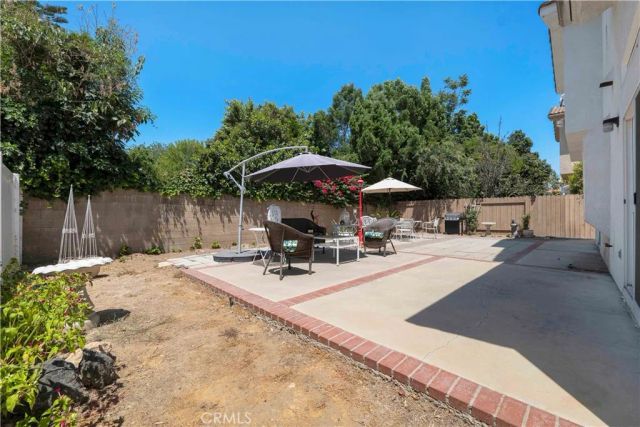 17333 San Jose Street 102, Granada Hills, CA 91344