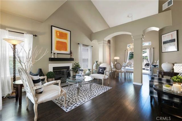 17333 San Jose Street 102, Granada Hills, CA 91344