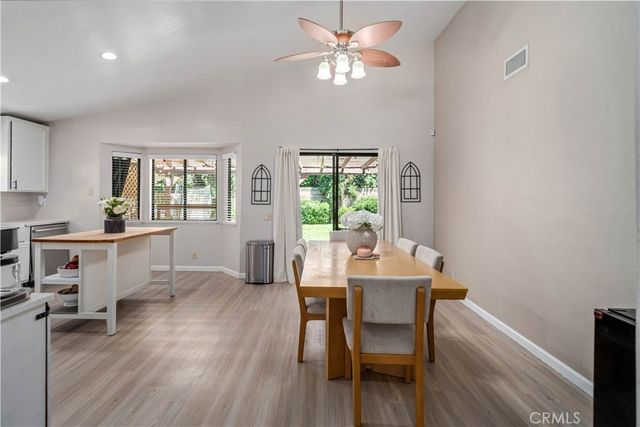 3137 W Avenue J6, Lancaster, CA 93536