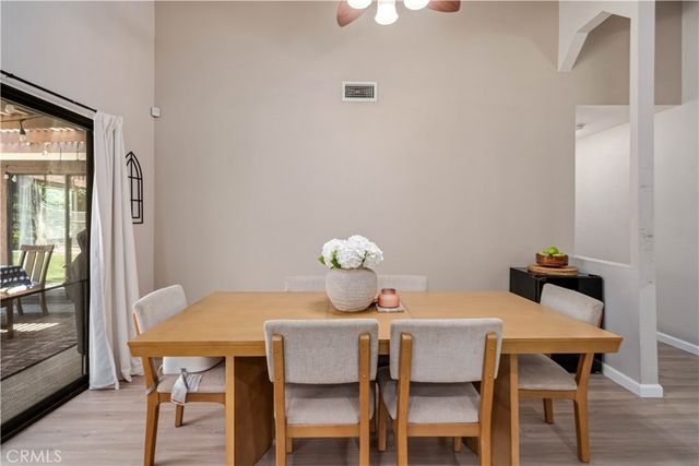 3137 W Avenue J6, Lancaster, CA 93536