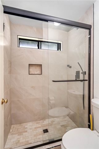 3137 W Avenue J6, Lancaster, CA 93536