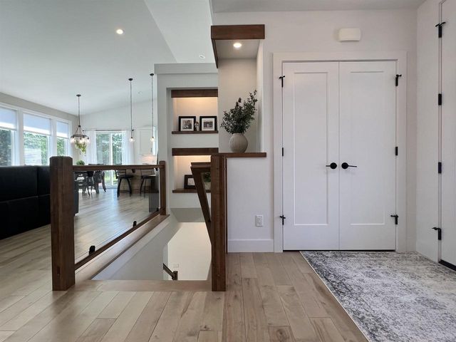 6624 Covered Bridge Trail, Sun Prairie, WI 53590