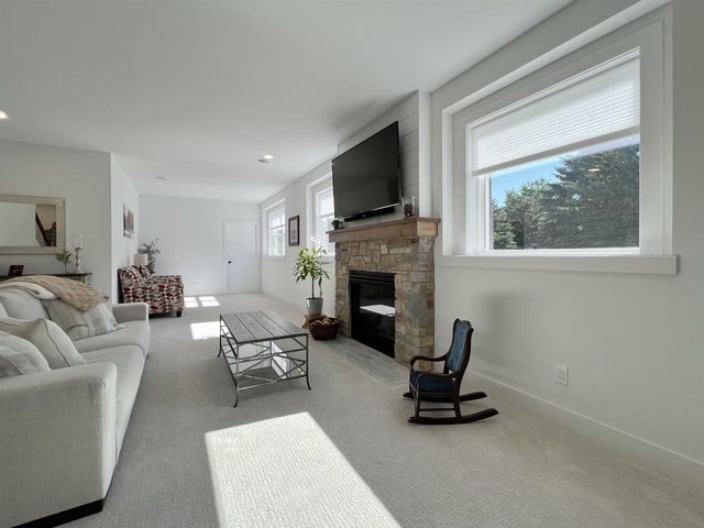 6624 Covered Bridge Trail, Sun Prairie, WI 53590