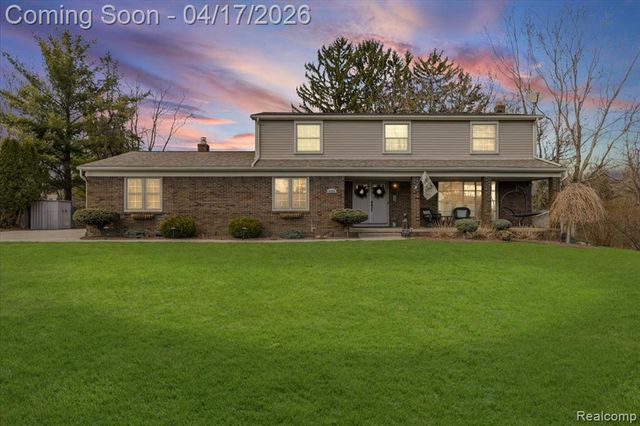 69534 Brookhill Drive, Bruce, MI 48065