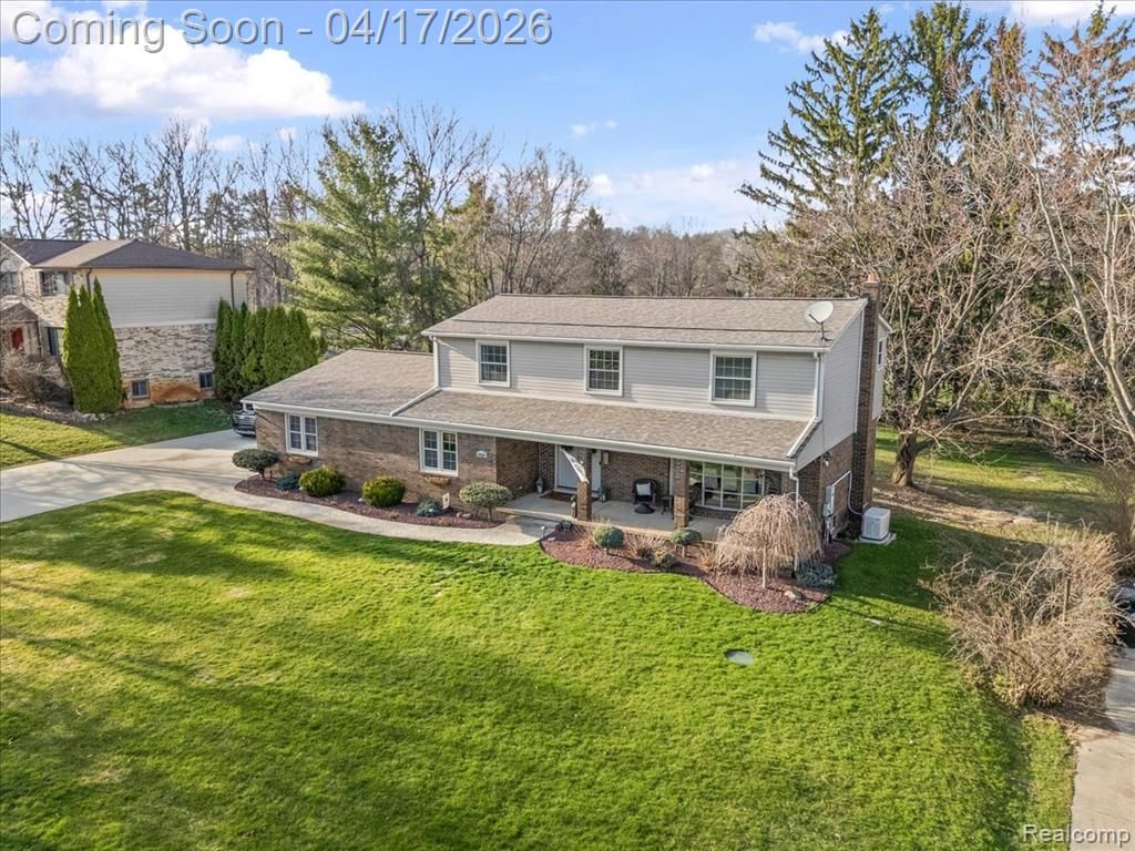 69534 Brookhill Drive, Bruce, MI 48065