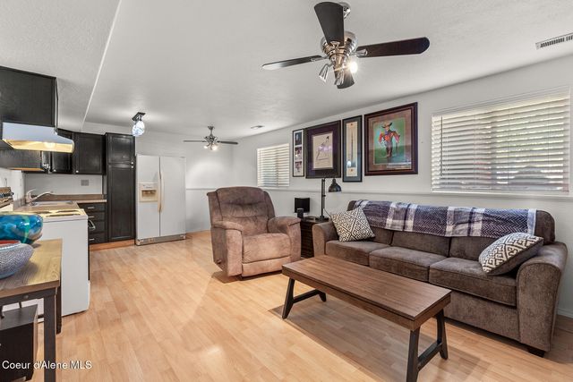8178 N Coolin DR, Hayden, ID 83835