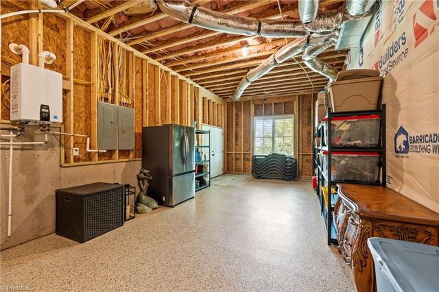 8111 Falcon Trail, Oak Ridge, NC 27310