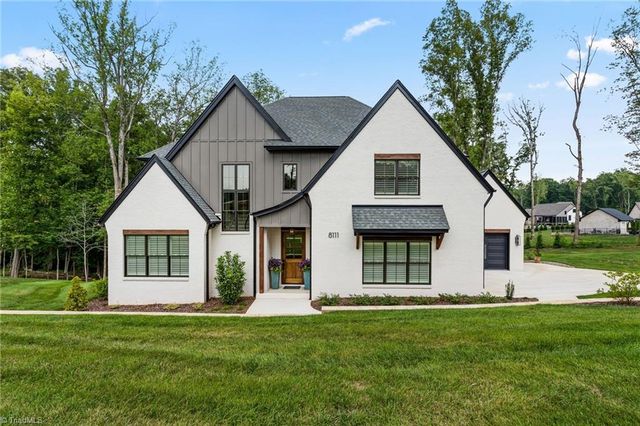 8111 Falcon Trail, Oak Ridge, NC 27310
