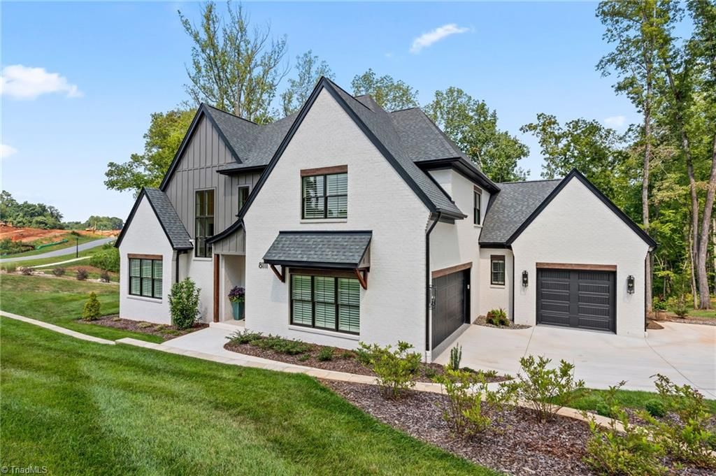 8111 Falcon Trail, Oak Ridge, NC 27310