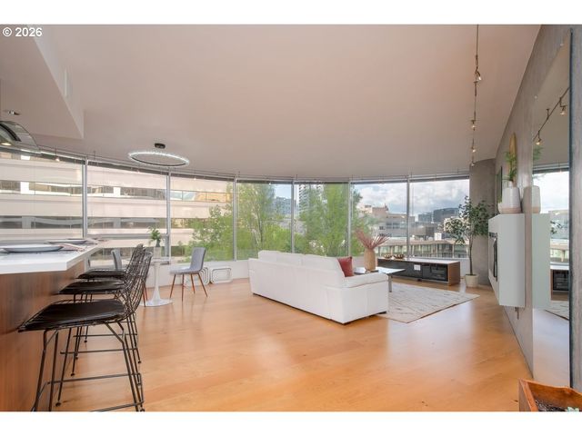 1500 Sw 5TH Ave 601, Portland, OR 97201